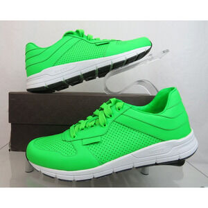 NIB GUCCI NEON GREEN LEATHER 369088 IPANEMA LOGO RUNNING SNEAKERS 7 US 8